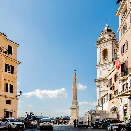 Spanish Steps & Terrace Apartment